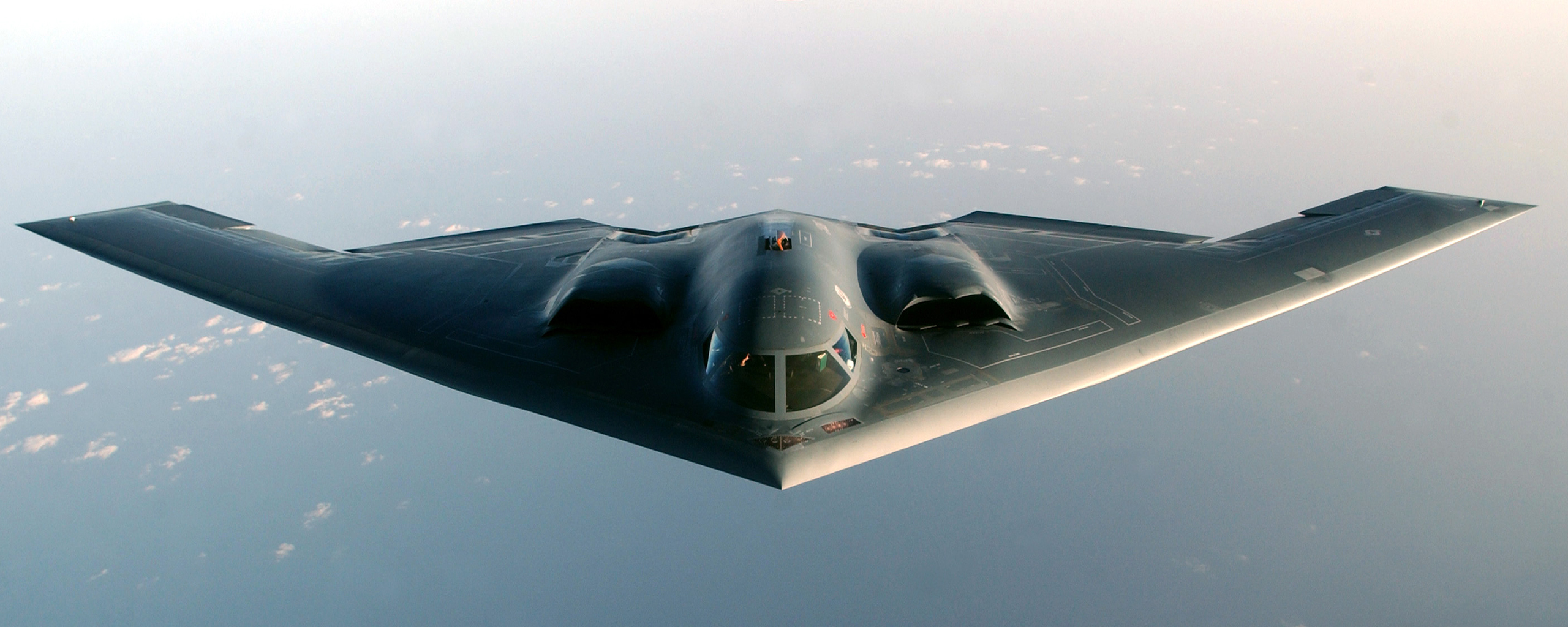 آشنایی با بمب افکن B-2 اسپیریت